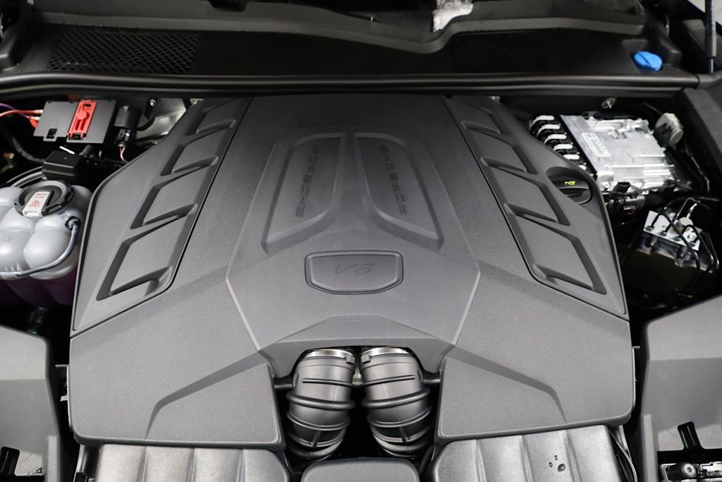 Thumbnail: 2026 Porsche Cayenne - 9
