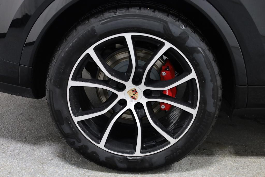 Thumbnail: 2026 Porsche Cayenne - 42