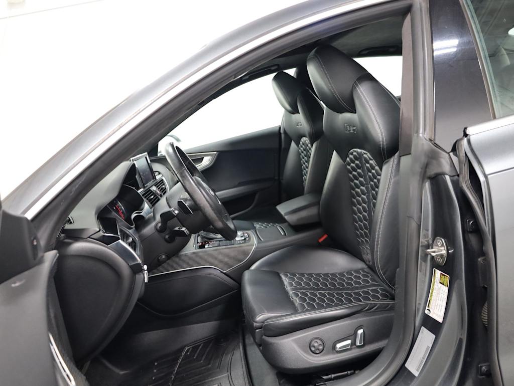 Thumbnail: 2014 Audi RS 7 - 11