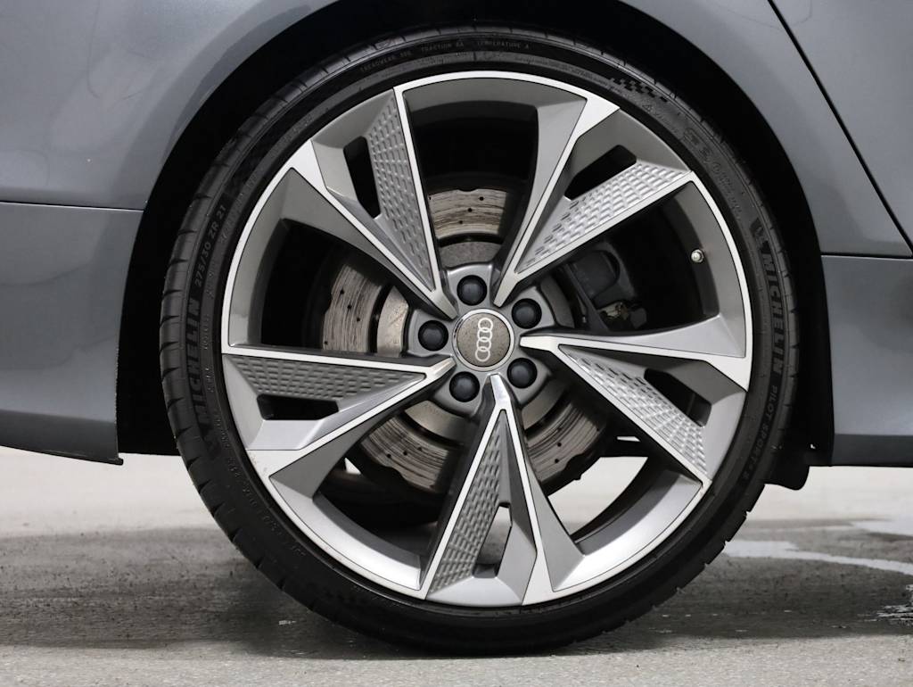 Thumbnail: 2014 Audi RS 7 - 39