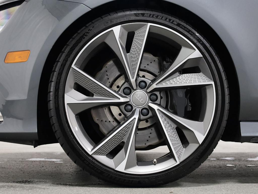 Thumbnail: 2014 Audi RS 7 - 41