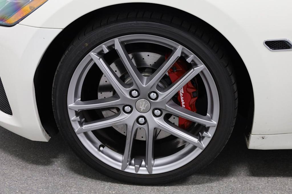 Thumbnail: 2018 Maserati GranTurismo - 42