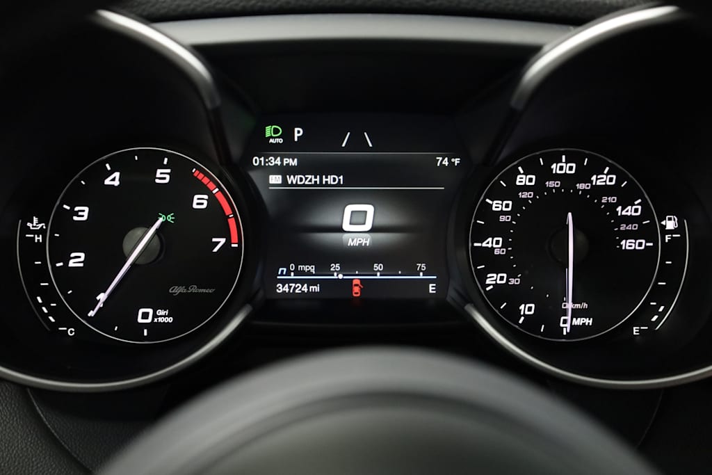 2022 Alfa Romeo Giulia Ti 17