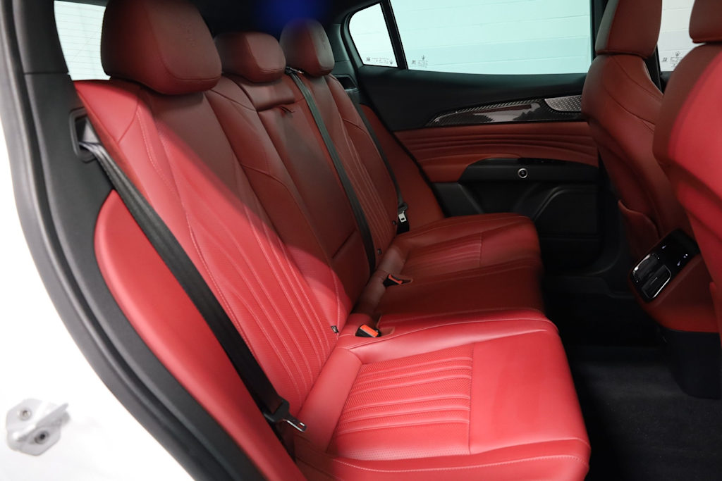 Thumbnail: 2023 Maserati Grecale - 40