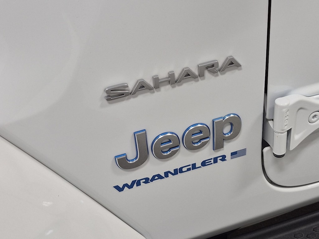 Thumbnail: 2023 Jeep Wrangler - 7