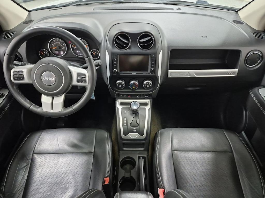 Thumbnail: 2017 Jeep Compass - 9