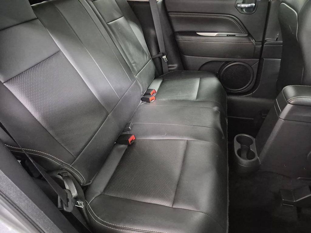 Thumbnail: 2017 Jeep Compass - 11