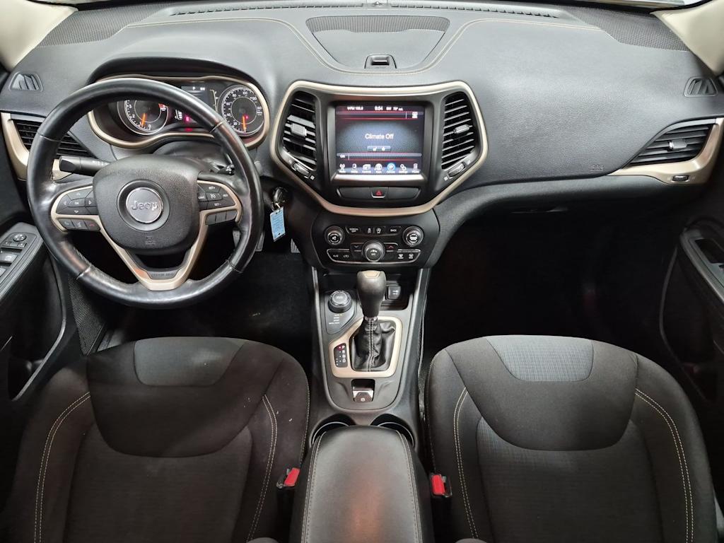 Thumbnail: 2016 Jeep Cherokee - 9