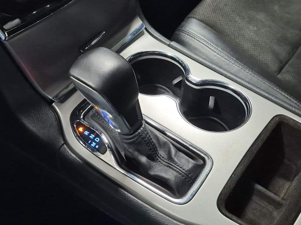 Thumbnail: 2019 Jeep Grand Cherokee - 16