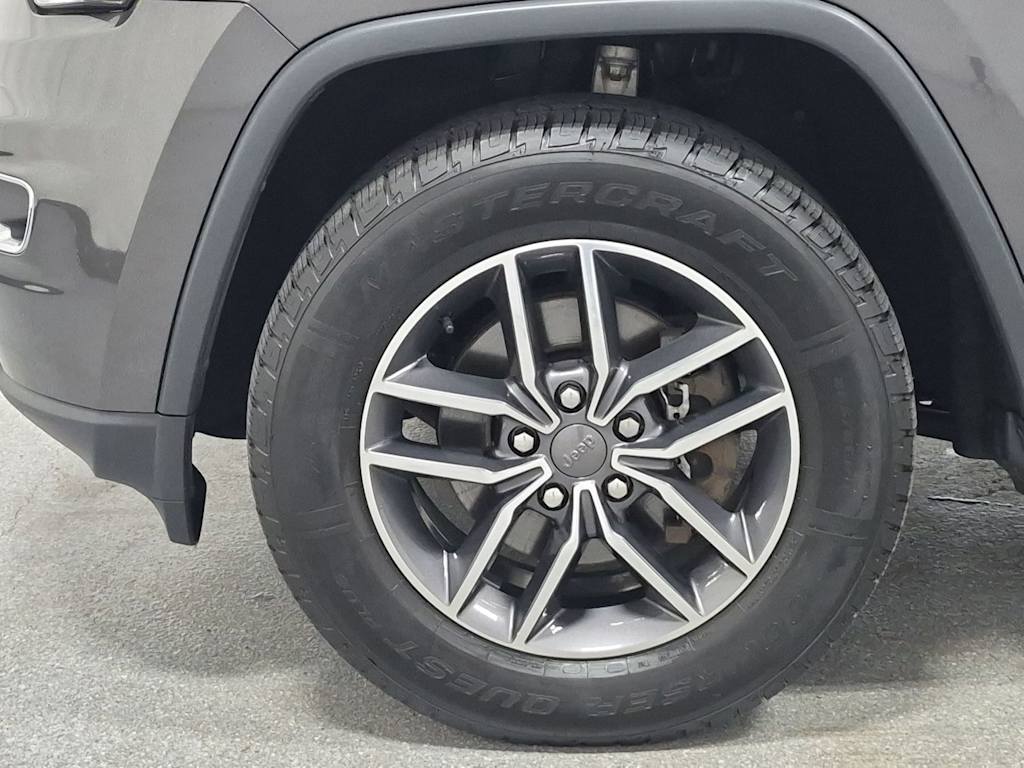 Thumbnail: 2019 Jeep Grand Cherokee - 8