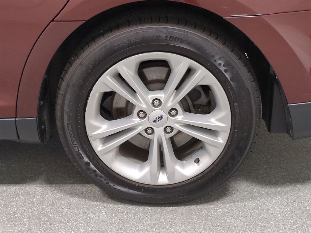 Thumbnail: 2016 Ford Taurus - 8
