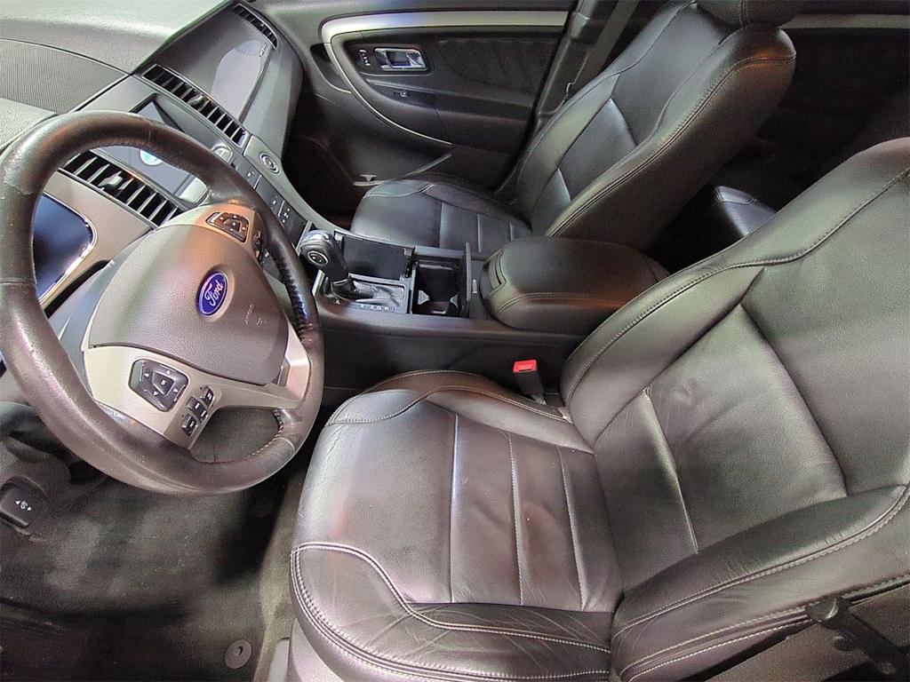 Thumbnail: 2016 Ford Taurus - 11