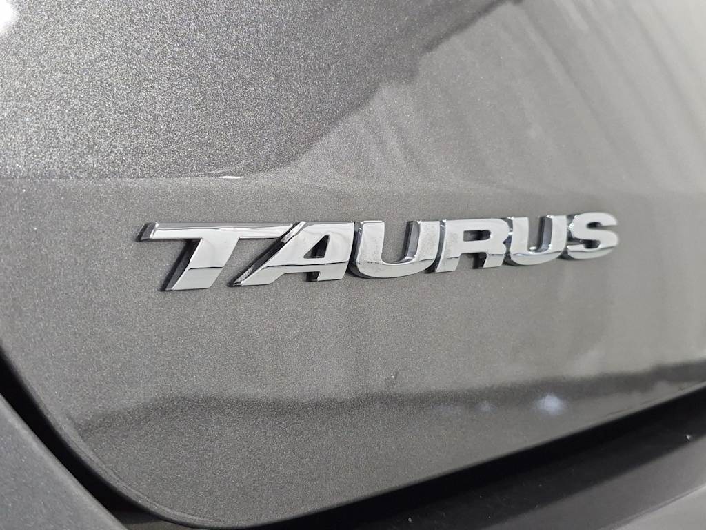Thumbnail: 2018 Ford Taurus - 24