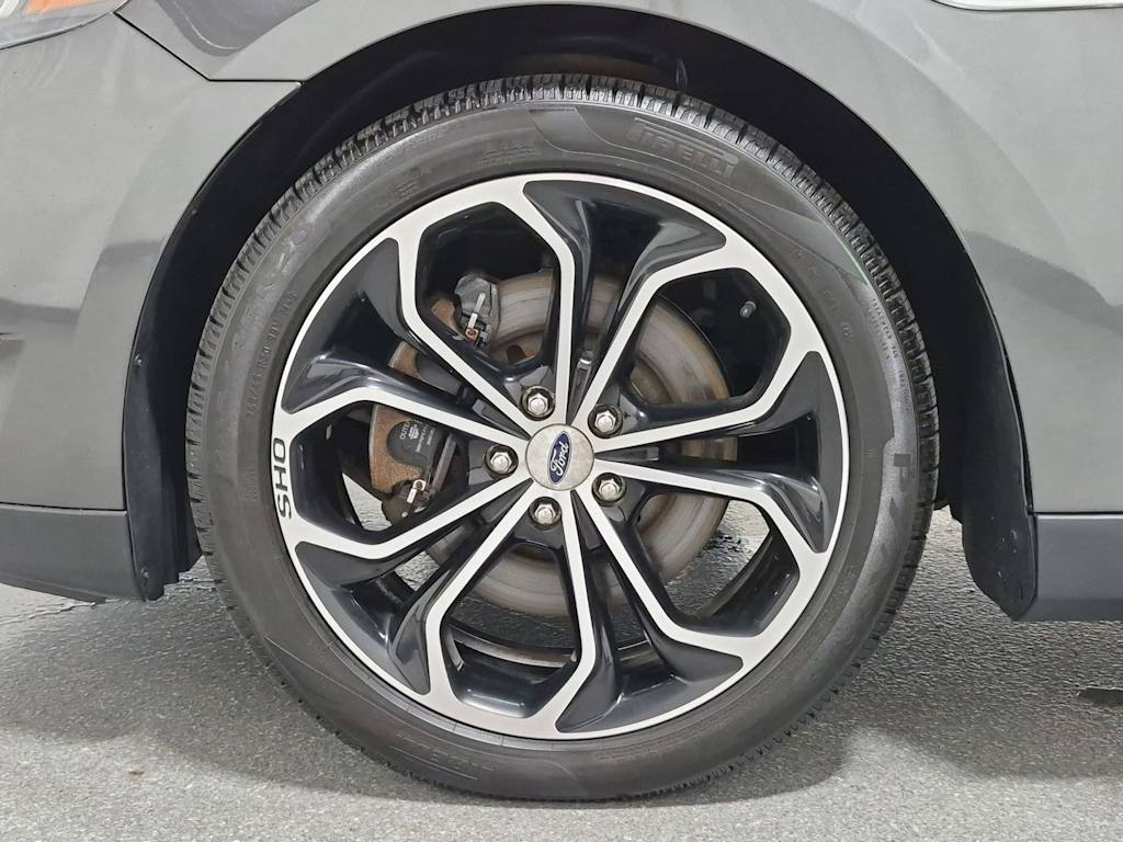 Thumbnail: 2018 Ford Taurus - 8