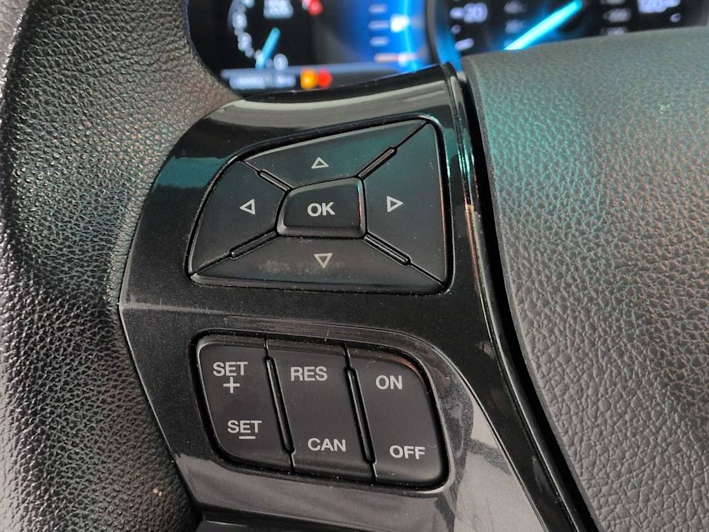 Thumbnail: 2017 Ford Explorer - 31