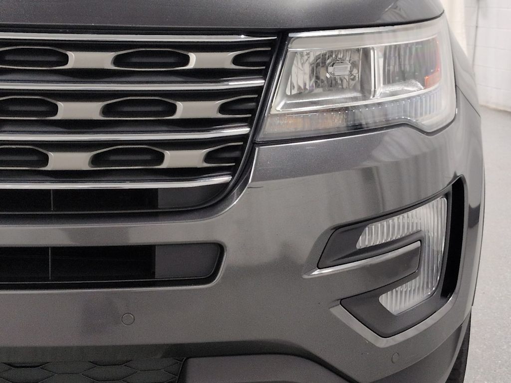 Thumbnail: 2017 Ford Explorer - 23