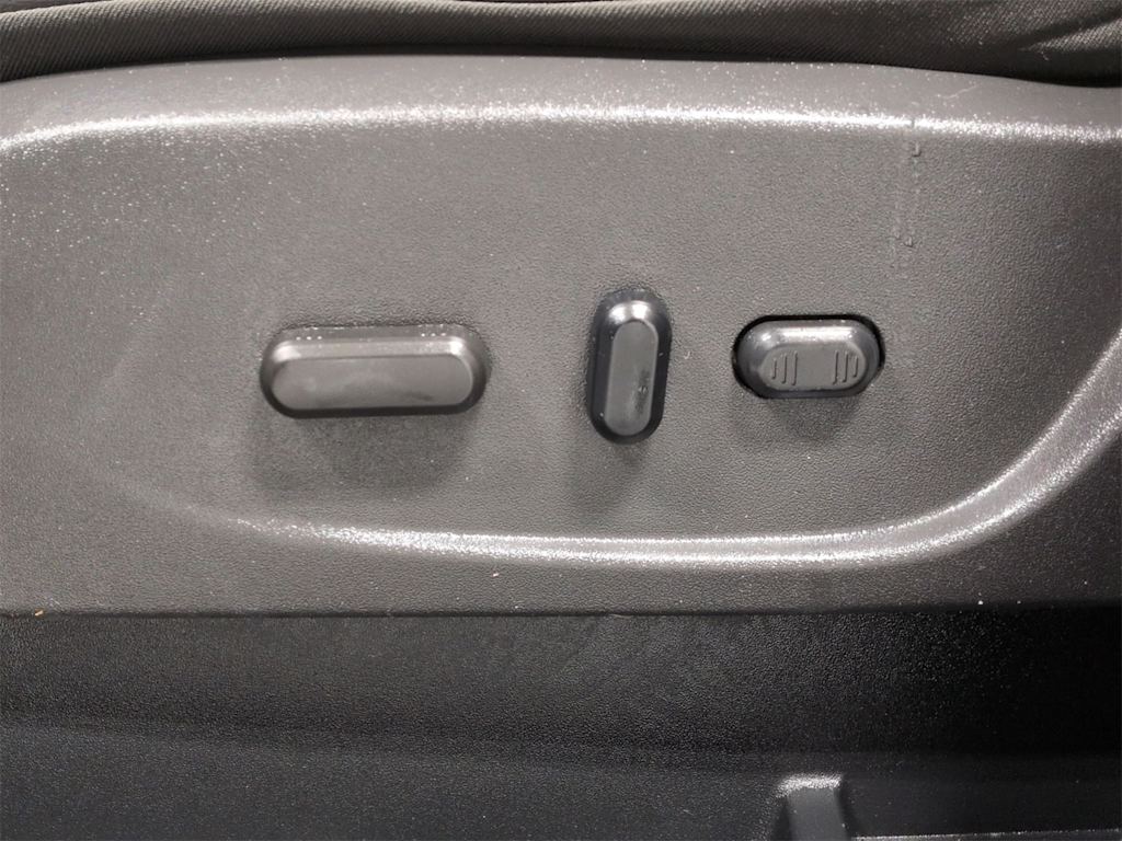 Thumbnail: 2018 Ford Escape - 27