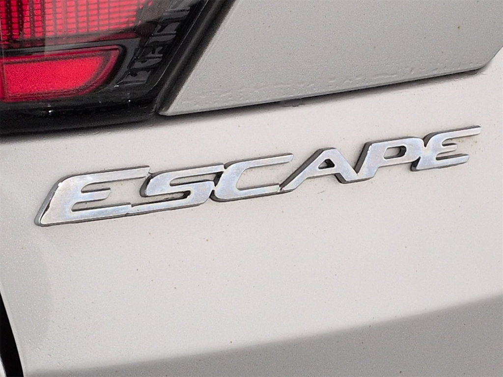 Thumbnail: 2018 Ford Escape - 26