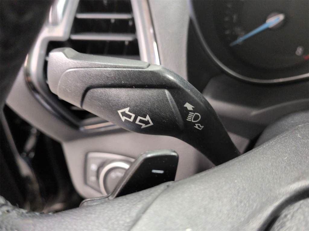 Thumbnail: 2017 Ford Escape - 31