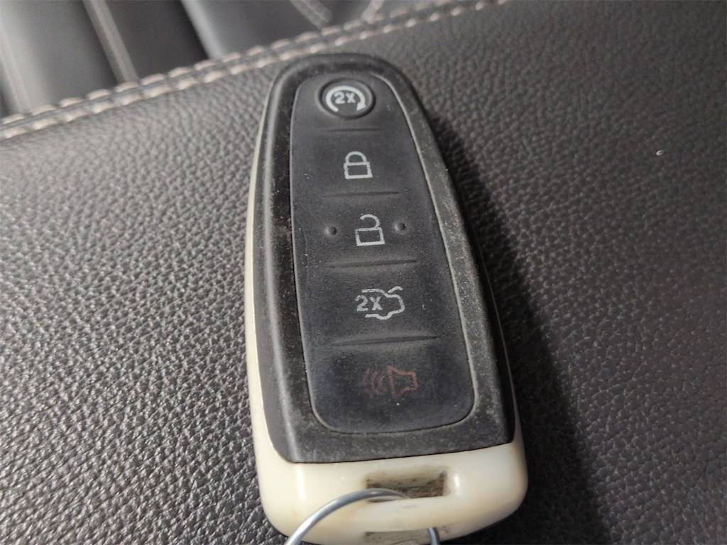 Thumbnail: 2017 Ford Escape - 19