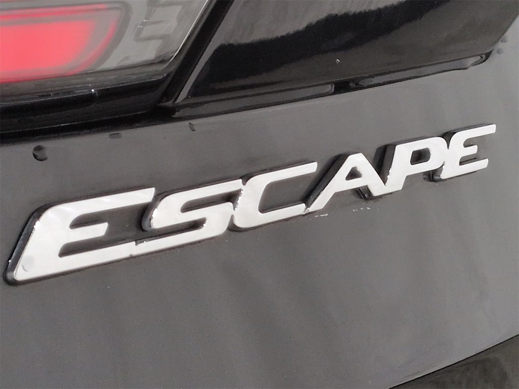 Thumbnail: 2017 Ford Escape - 25