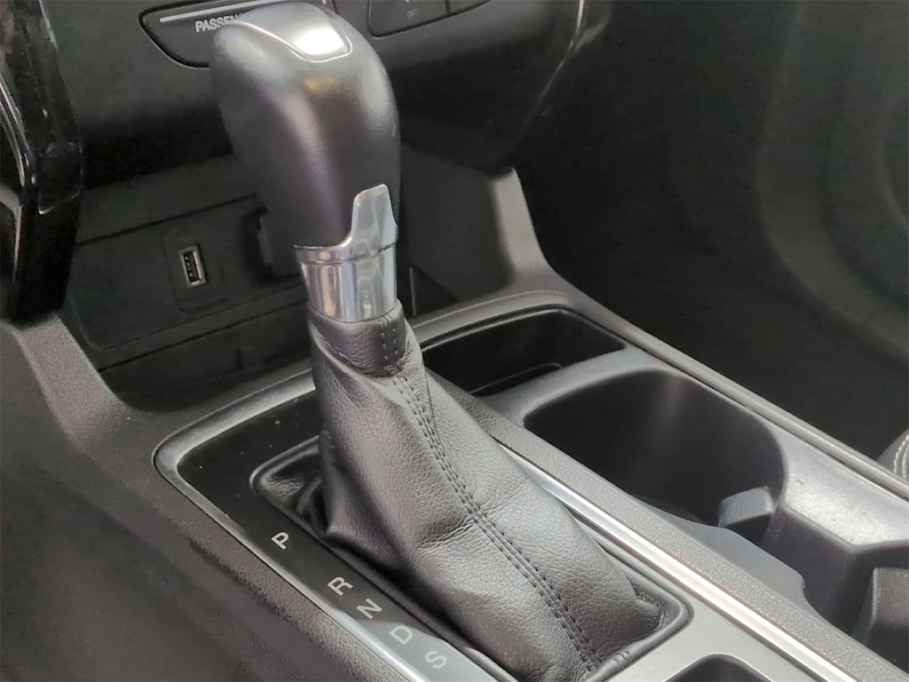 Thumbnail: 2017 Ford Escape - 35