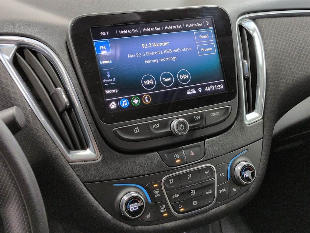 Thumbnail: 2020 Chevrolet Malibu - 15