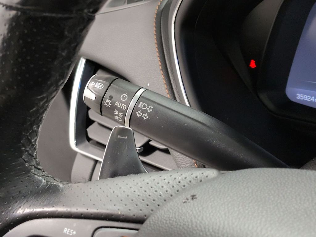 Thumbnail: 2021 Cadillac CT5 - 16