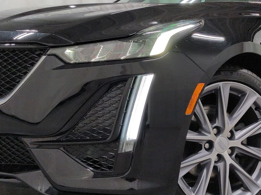 Thumbnail: 2021 Cadillac CT5 - 9