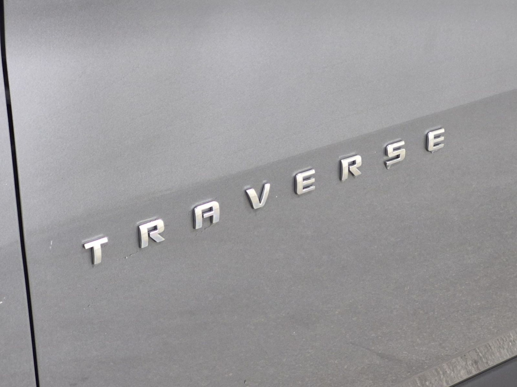 Thumbnail: 2020 Chevrolet Traverse - 26