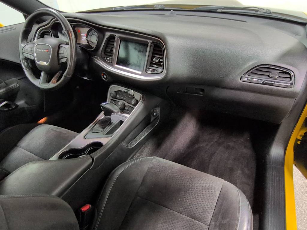 Thumbnail: 2019 Dodge Challenger - 8