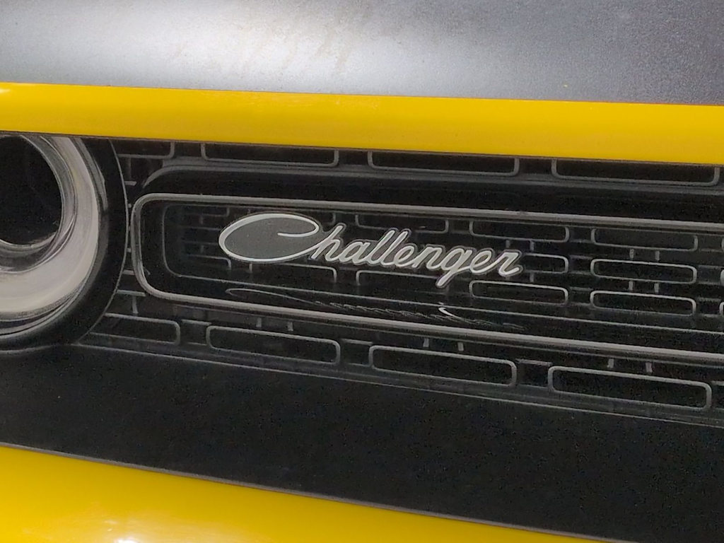 Thumbnail: 2019 Dodge Challenger - 24
