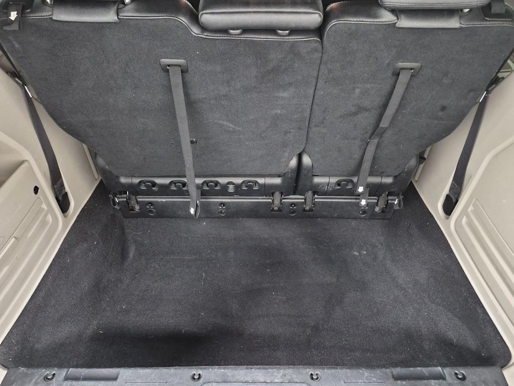 Thumbnail: 2019 Dodge Grand Caravan - 33