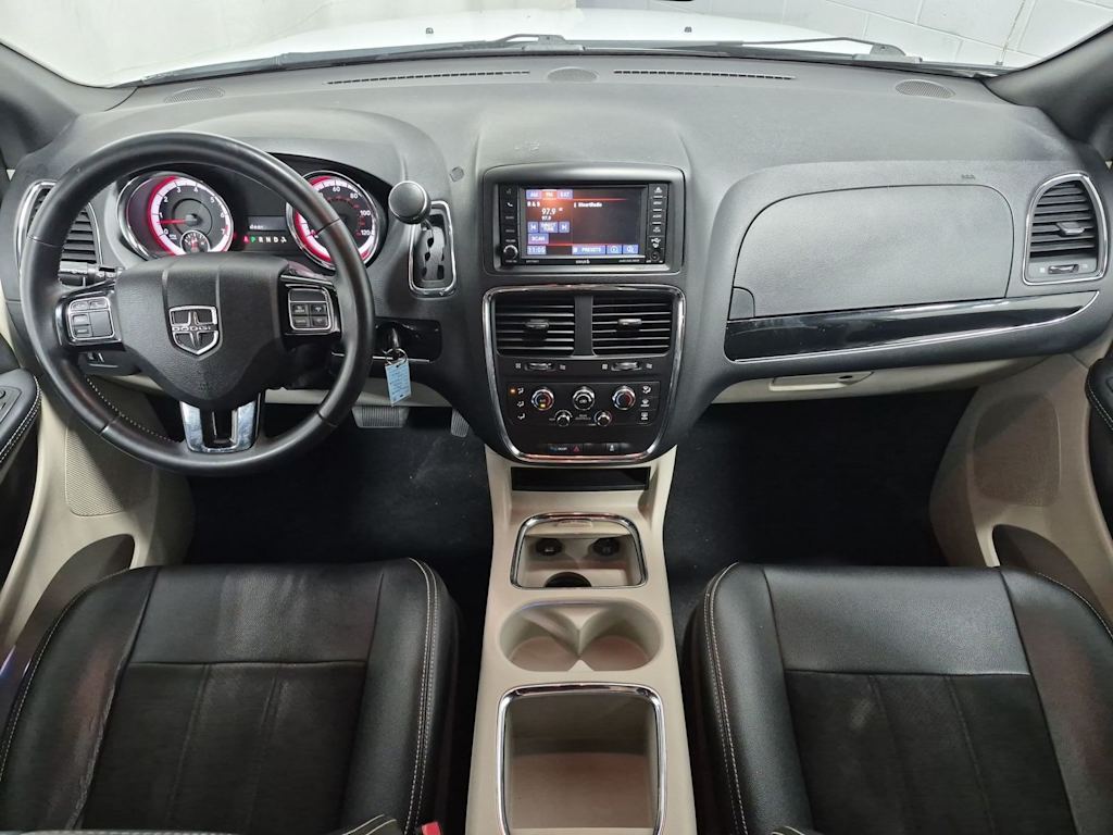 Thumbnail: 2019 Dodge Grand Caravan - 9