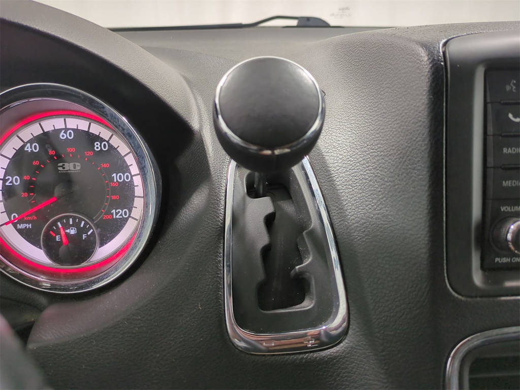 Thumbnail: 2014 Dodge Grand Caravan - 33