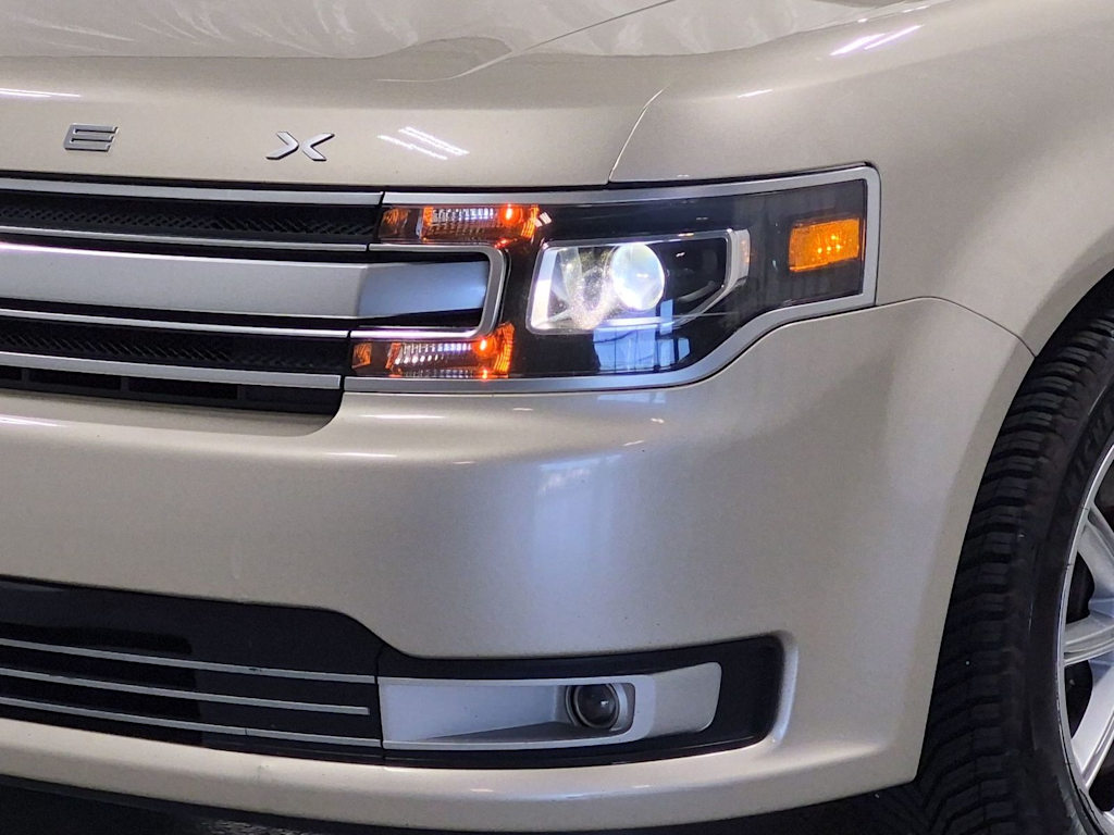 Thumbnail: 2018 Ford Flex - 23