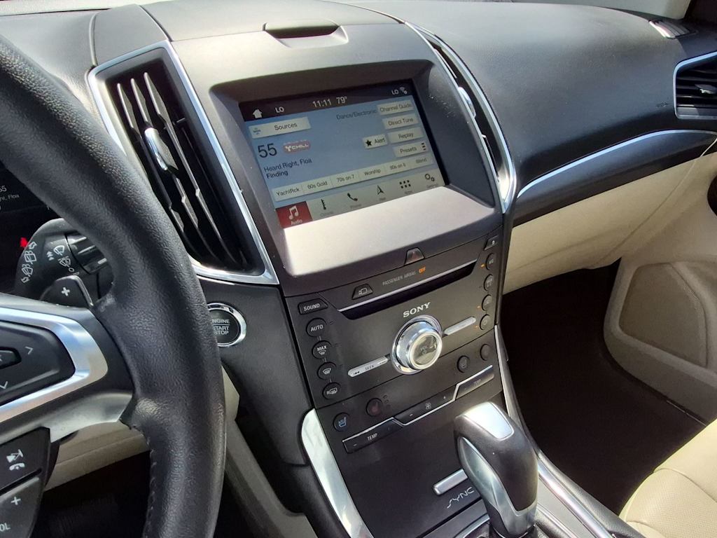 Thumbnail: 2017 Ford Edge - 15