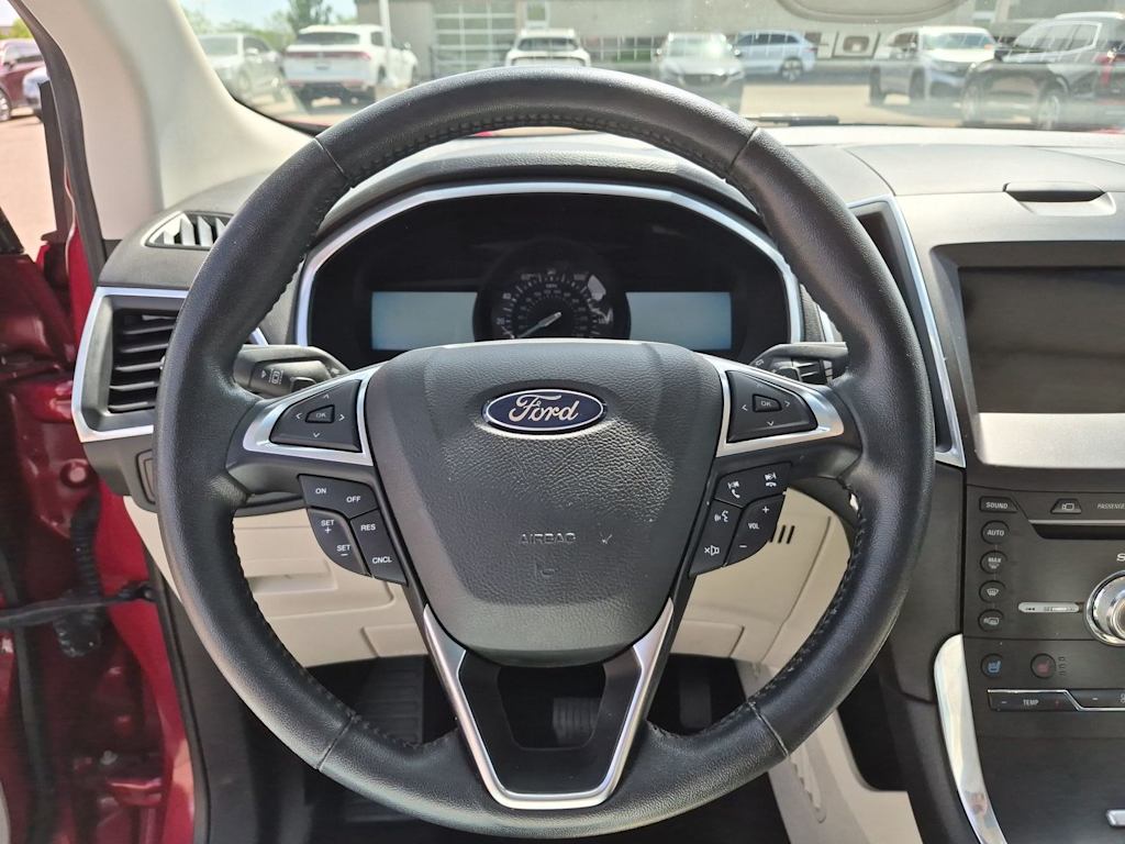 Thumbnail: 2017 Ford Edge - 14
