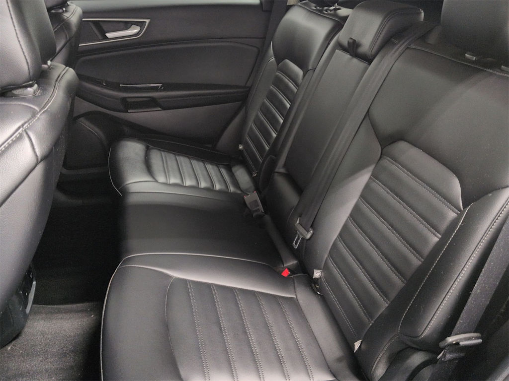 Thumbnail: 2020 Ford Edge - 13