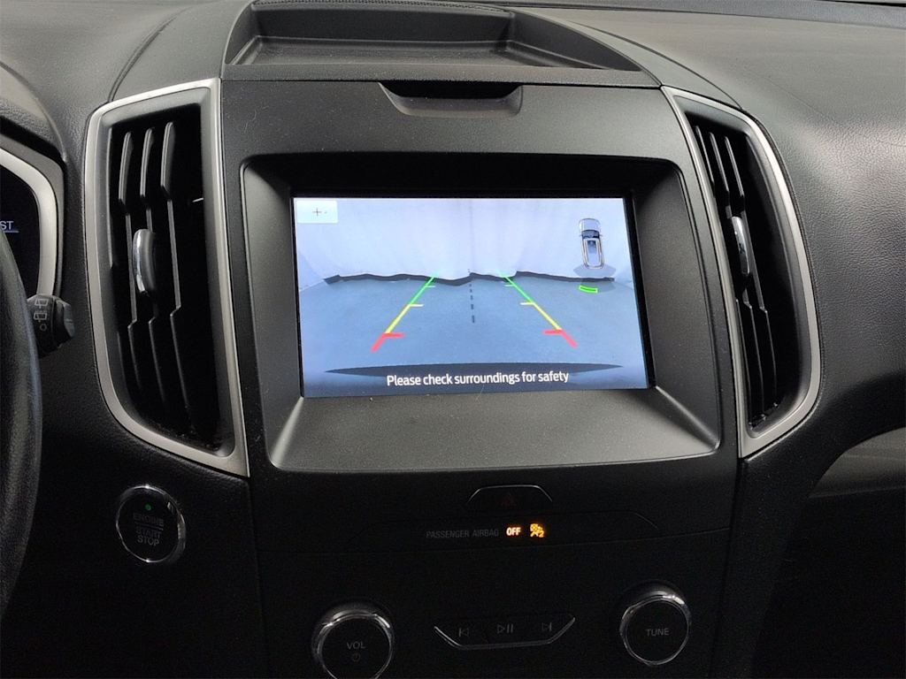 Thumbnail: 2020 Ford Edge - 34