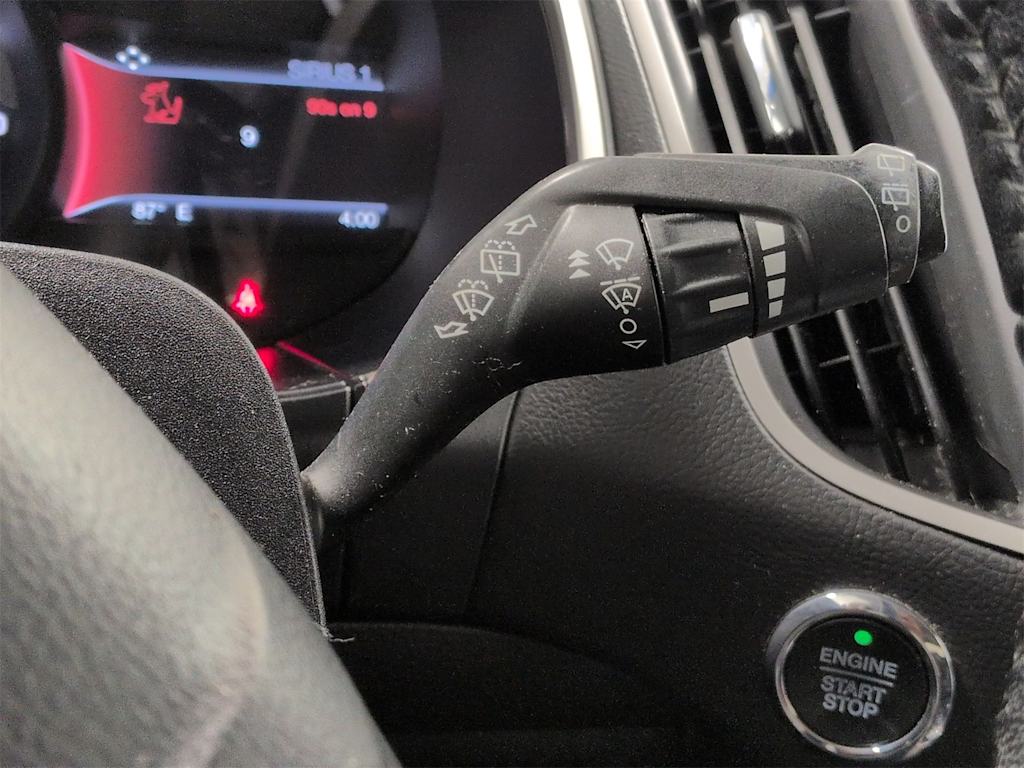 Thumbnail: 2020 Ford Edge - 32