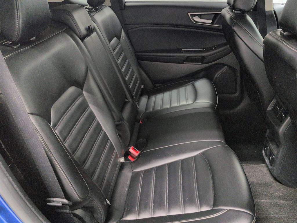 Thumbnail: 2020 Ford Edge - 28