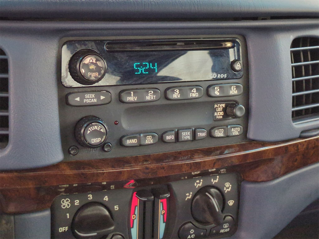 Thumbnail: 2002 Chevrolet Impala - 14