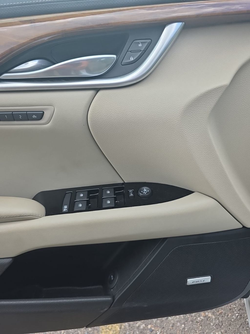 Thumbnail: 2018 Cadillac XTS - 13
