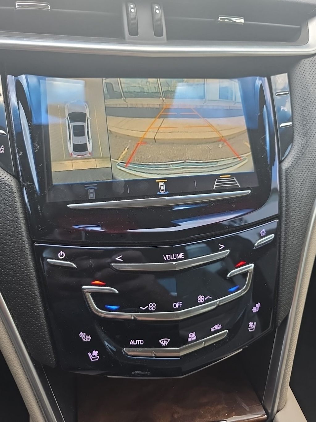 Thumbnail: 2018 Cadillac XTS - 9