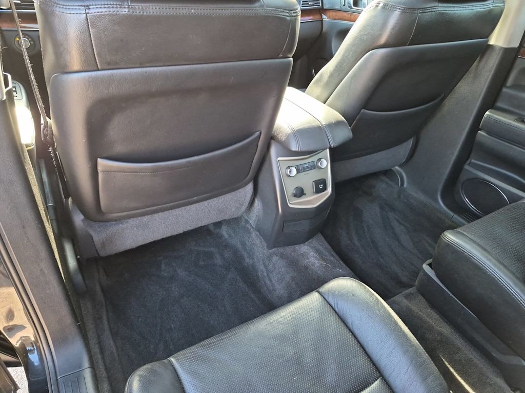 Thumbnail: 2012 Lincoln MKT - 12