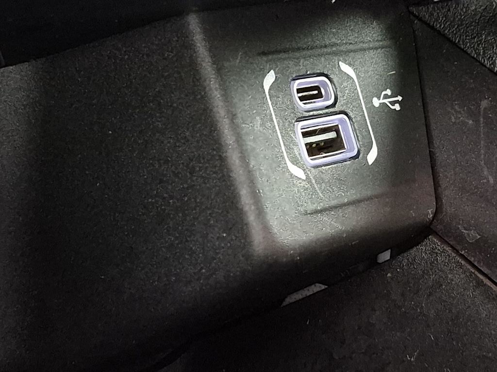 Thumbnail: 2022 Jeep Compass - 33
