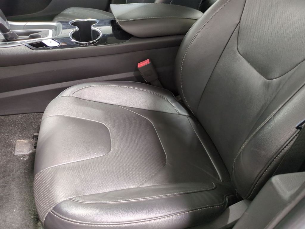 Thumbnail: 2014 Ford Fusion - 10