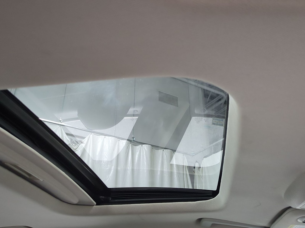 Thumbnail: 2014 Ford Fusion - 30