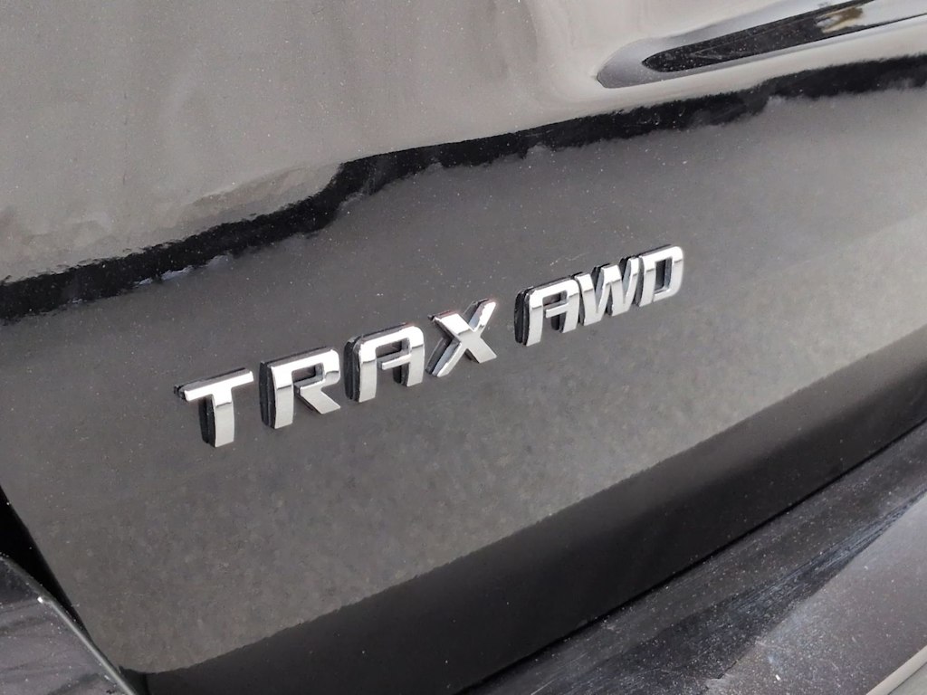 Thumbnail: 2017 Chevrolet Trax - 26